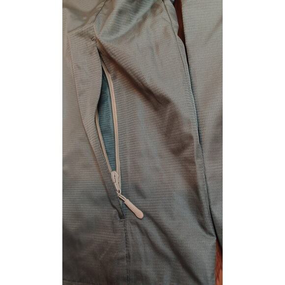 REEBOX LIGHTWEIGHT JACKET sz:MEDIUM NEW WITH TAGS - Picture 6 of 6